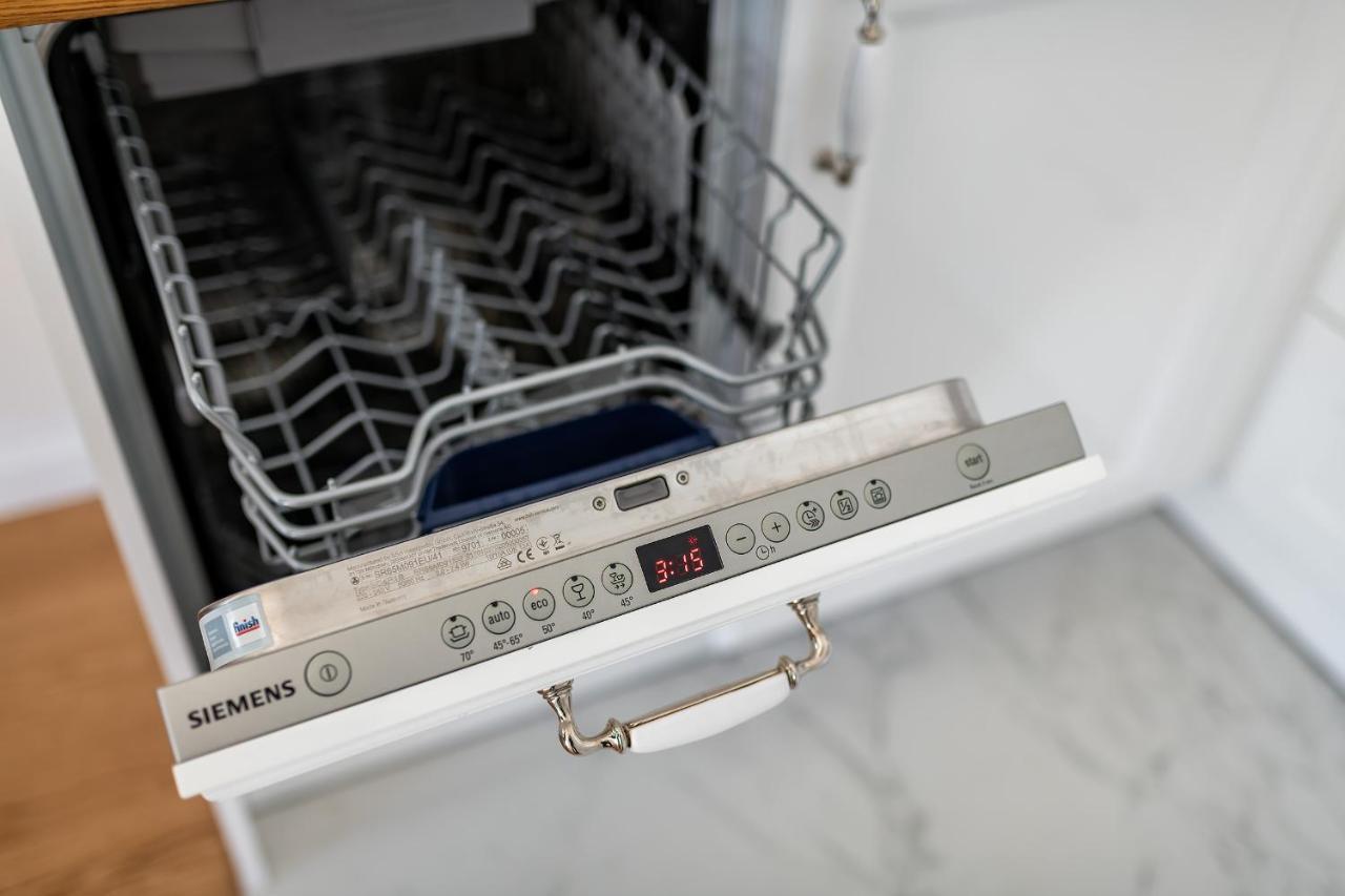 P&O Apartments Aleja Krakowska Varsó Kültér fotó