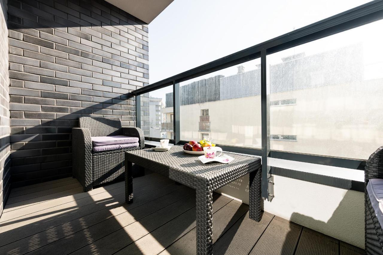 P&O Apartments Aleja Krakowska Varsó Kültér fotó