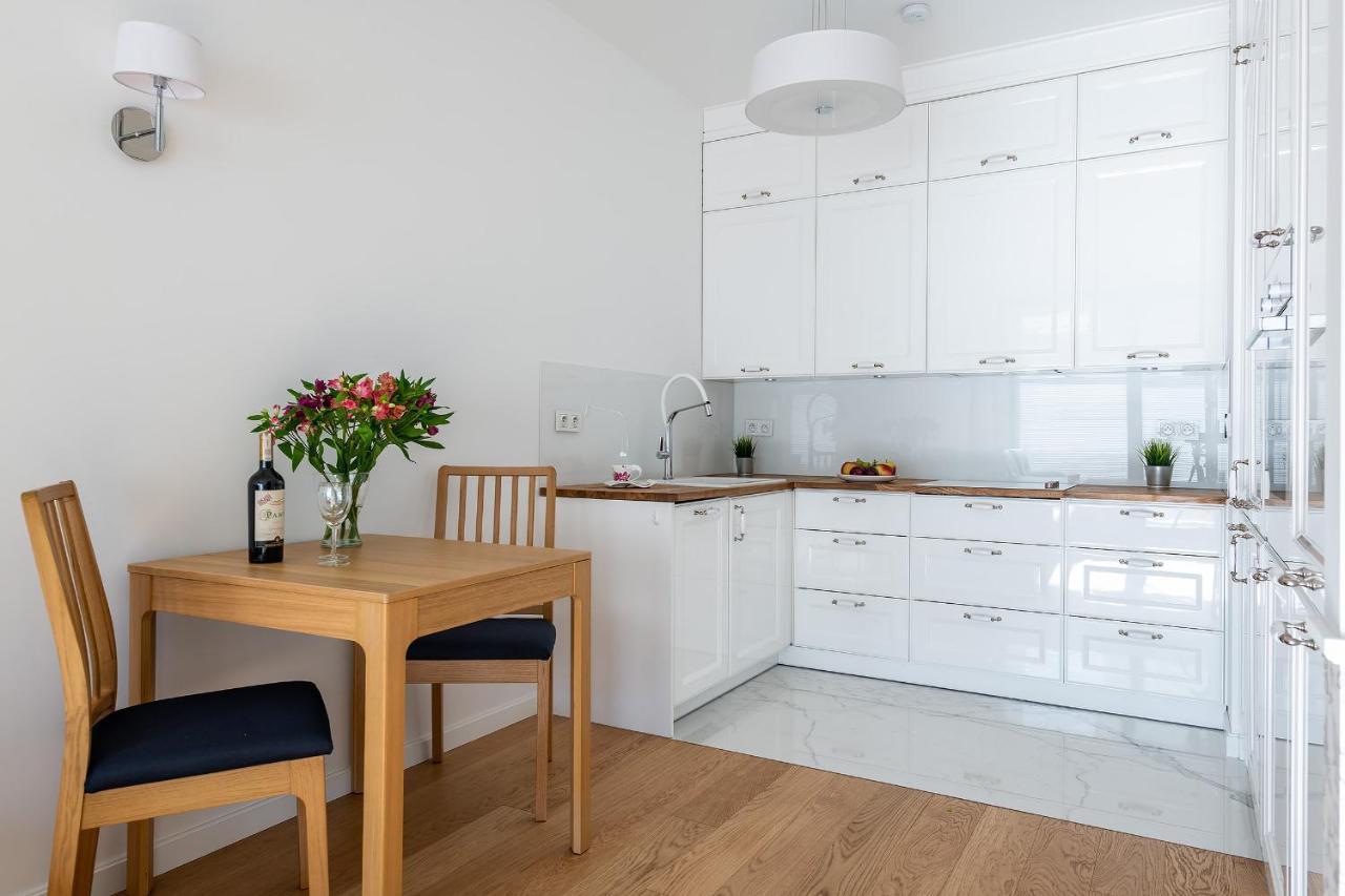 P&O Apartments Aleja Krakowska Varsó Kültér fotó