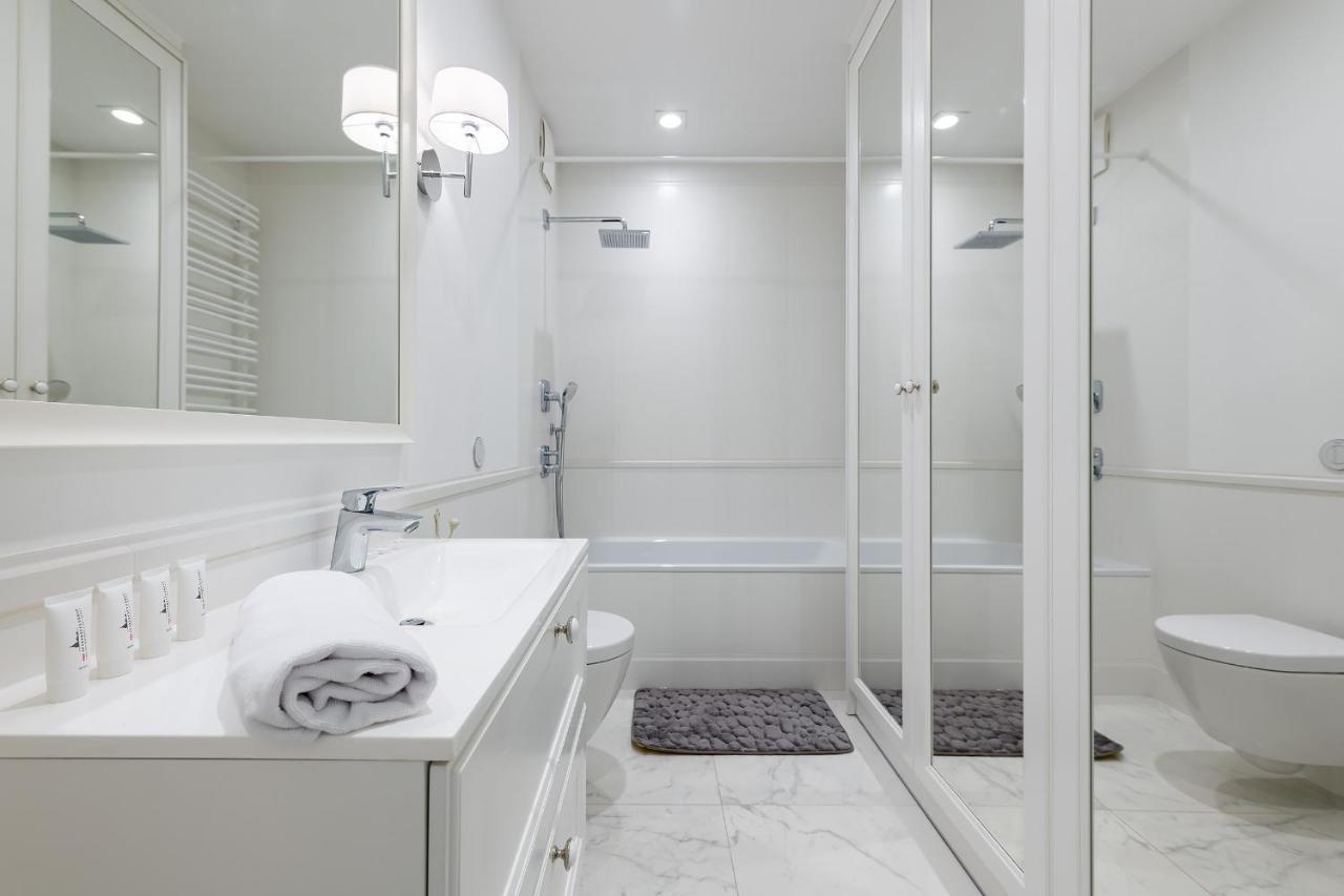 P&O Apartments Aleja Krakowska Varsó Kültér fotó